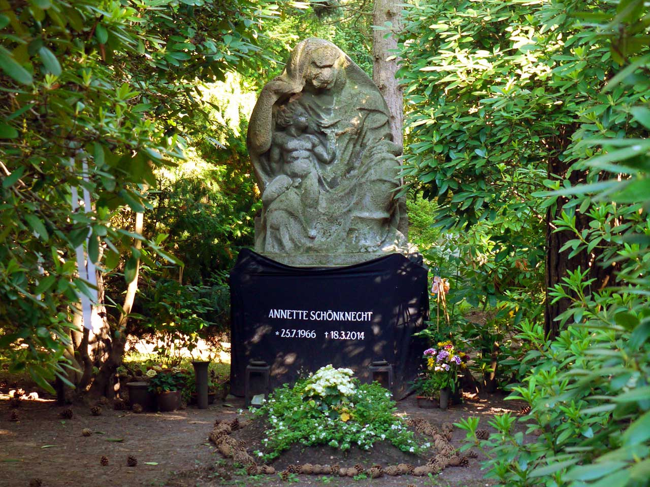 Neue Nutzung für historisch wertvolle alte Gräber