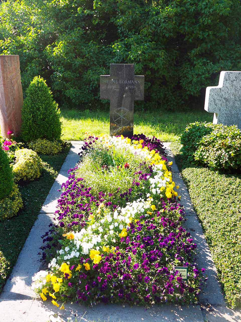 Weitgehend freie Hand bei der Gestaltung des Wahlgrabes